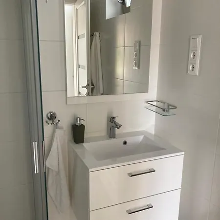 Rizling Apartmanhaz**** Balatonalmádi
