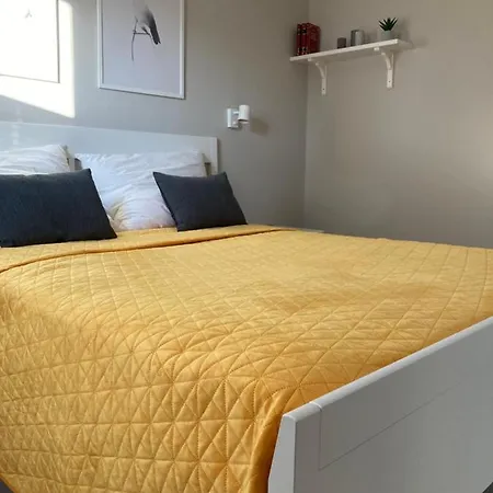 דירה Rizling Apartmanhaz**** Balatonalmádi
